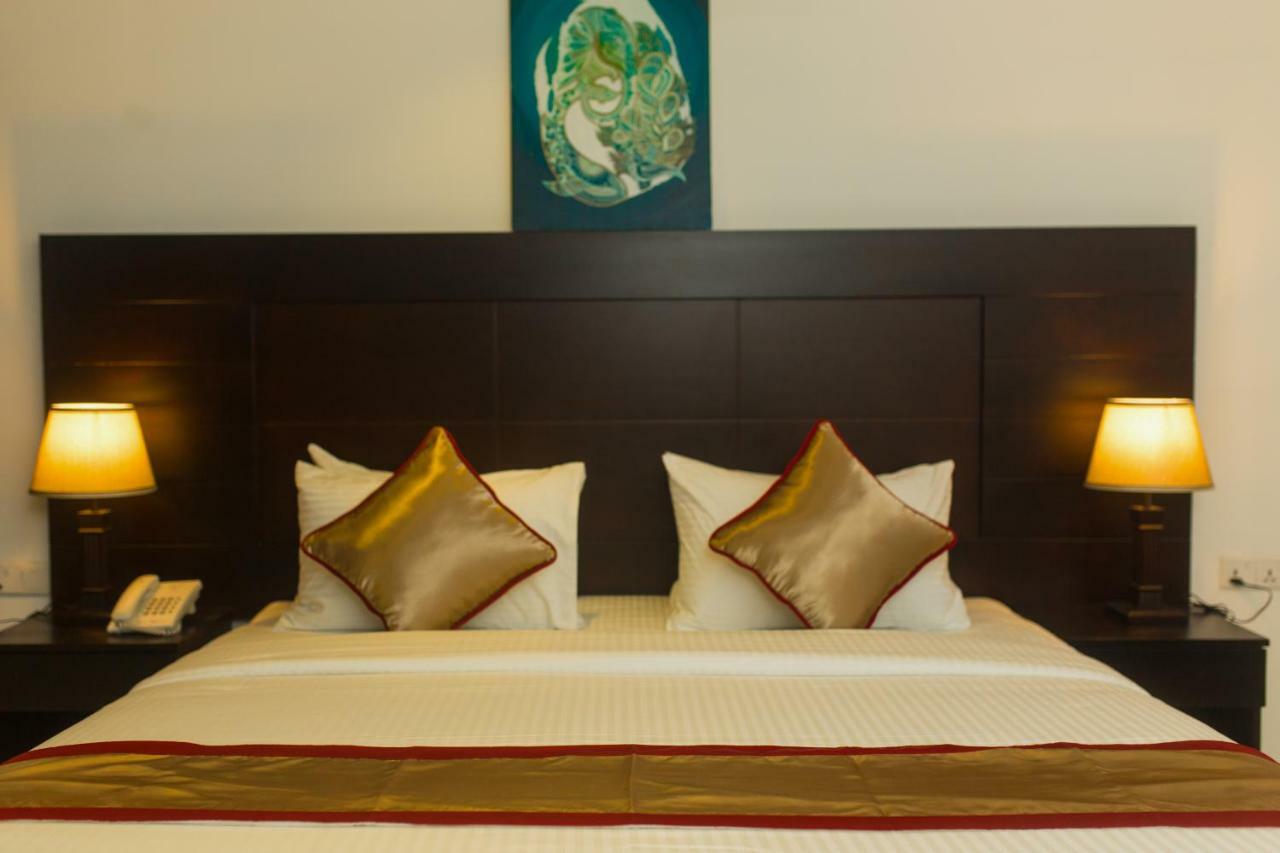 Saveira Colombo Hotell Exteriör bild