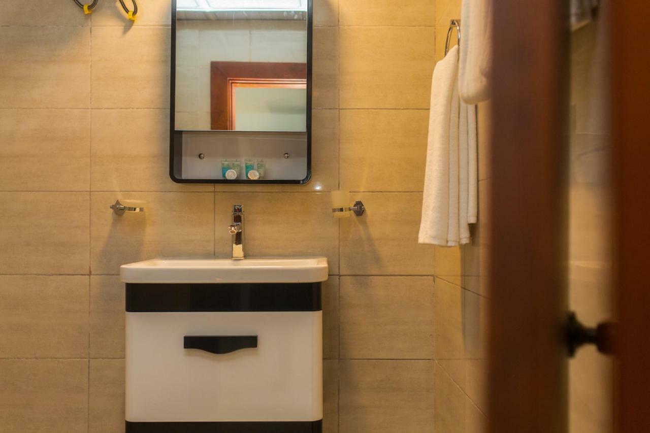 Saveira Colombo Hotell Exteriör bild